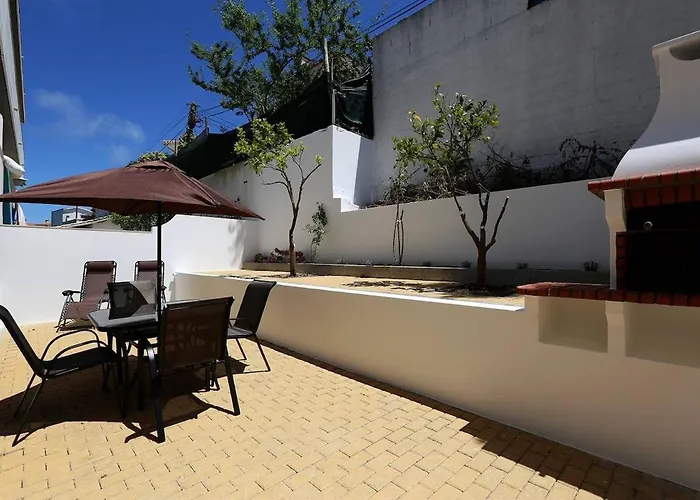 Hills And Waves アパート ナザレ